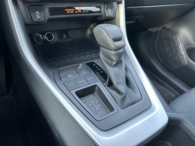 Photo of 2022 Magnetic Gray Metallic Toyota RAV4