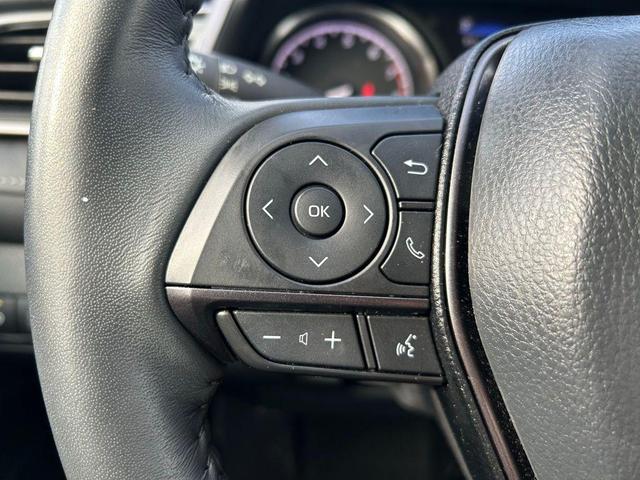 Photo of 2024 Midnight Black Metallic Toyota Camry