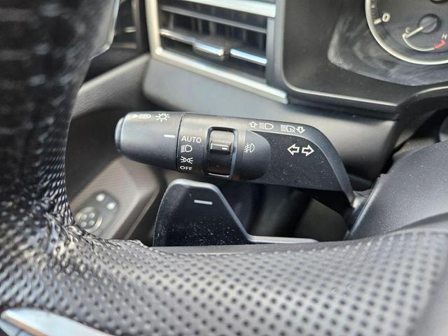 Photo of 2023 Mercury Gray Metallic Mitsubishi Outlander