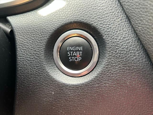 Photo of 2022 Midnight Black Metallic Toyota Corolla