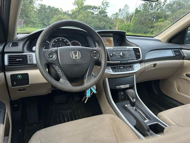 Photo of 2014 Basque Red Pearl Honda Accord