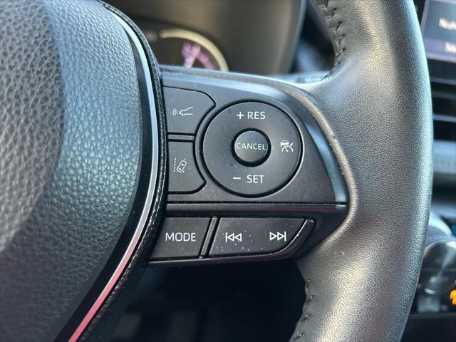 Photo of 2021 Midnight Black Metallic Toyota RAV4