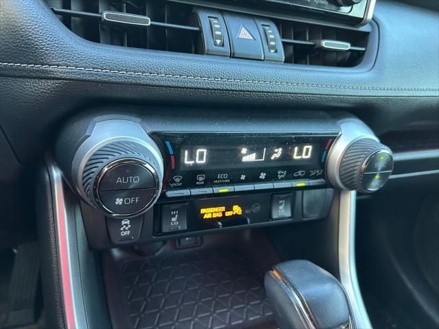 Photo of 2021 Midnight Black Metallic Toyota RAV4