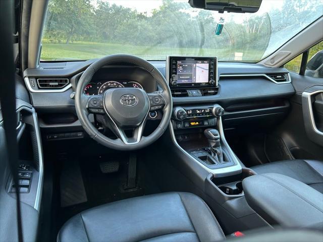 Photo of 2021 Midnight Black Metallic Toyota RAV4