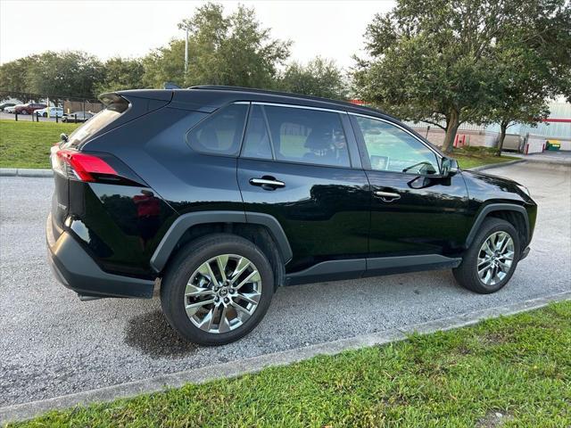 Photo of 2021 Midnight Black Metallic Toyota RAV4
