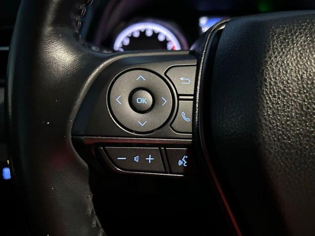 Photo of 2021 Midnight Black Metallic Toyota Camry