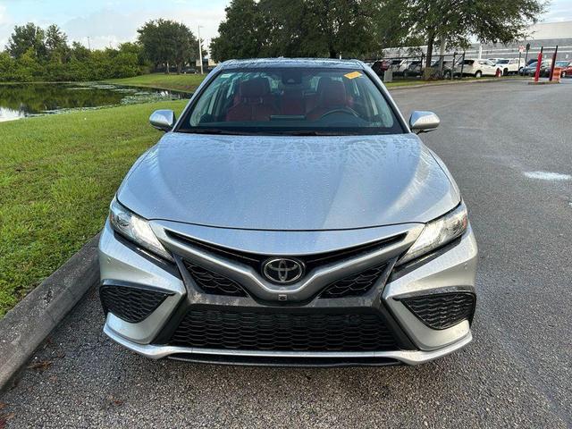 Photo of 2022 Celestial Silver Metallic Toyota Camry