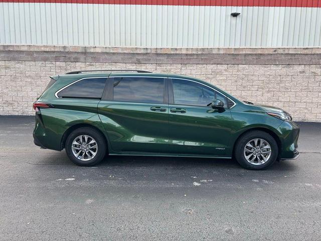 Photo of 2021 Cypress Toyota Sienna