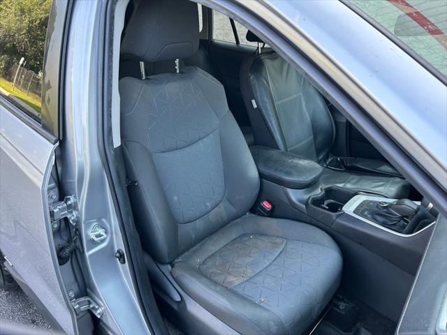 Photo of 2022 Silver Sky Metallic Toyota RAV4 Hybrid