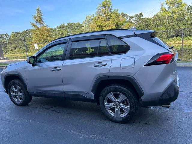 Photo of 2022 Silver Sky Metallic Toyota RAV4 Hybrid