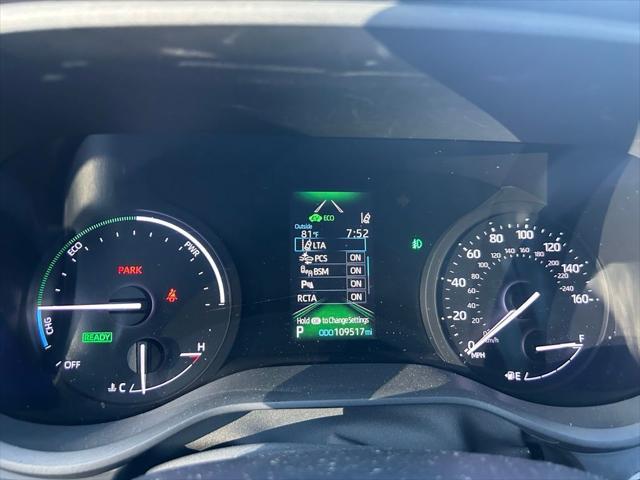 Photo of 2022 Predawn Gray Mica Toyota Sienna