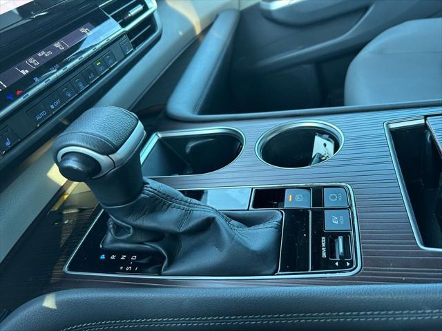 Photo of 2022 Predawn Gray Mica Toyota Sienna