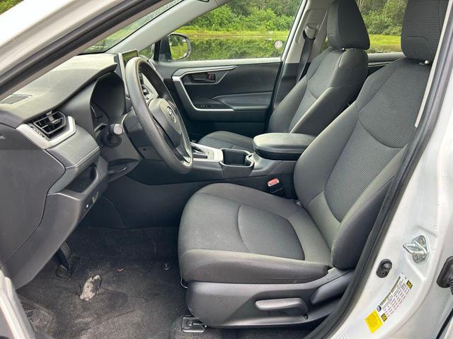 Photo of 2024 Ice Toyota RAV4