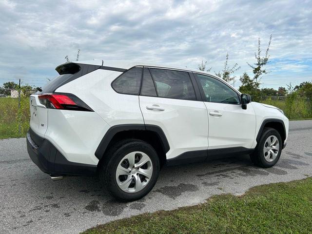 Photo of 2024 Ice Toyota RAV4
