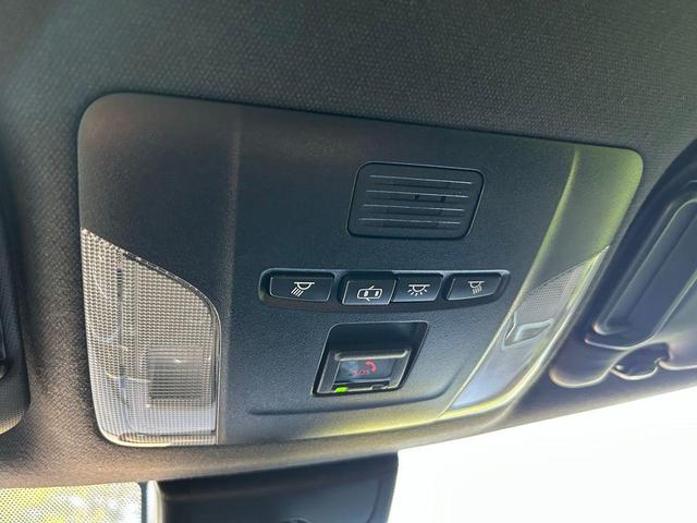 Photo of 2022 Magnetic Gray Metallic Toyota Corolla