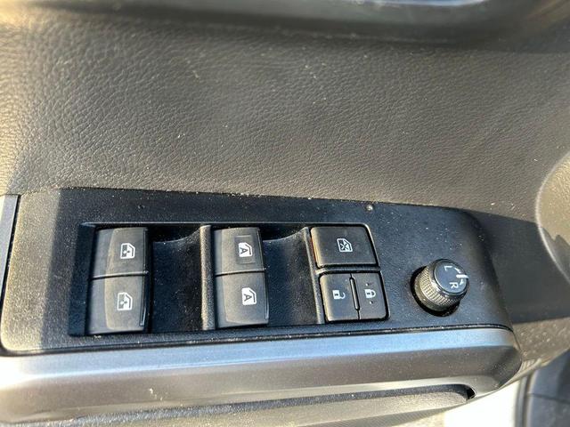 Photo of 2023 Ice Cap Toyota Tacoma