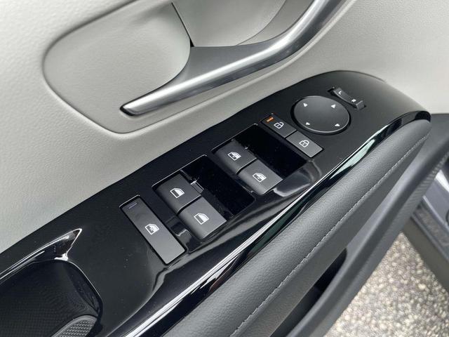Photo of 2025 Gray Hyundai TUCSON