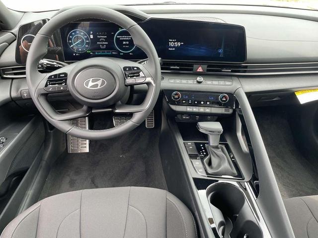 Photo of 2025 Black Hyundai ELANTRA HEV