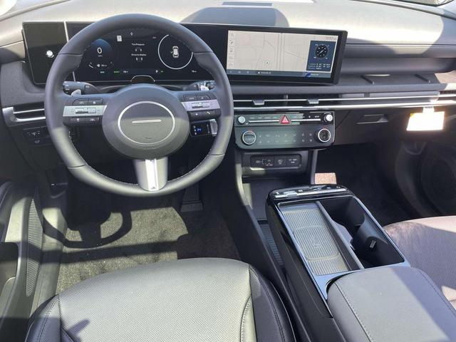 Photo of 2025 Amazon Gray Hyundai TUCSON Hybrid