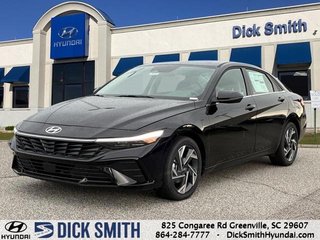 Photo of 2025 Black Hyundai ELANTRA HEV