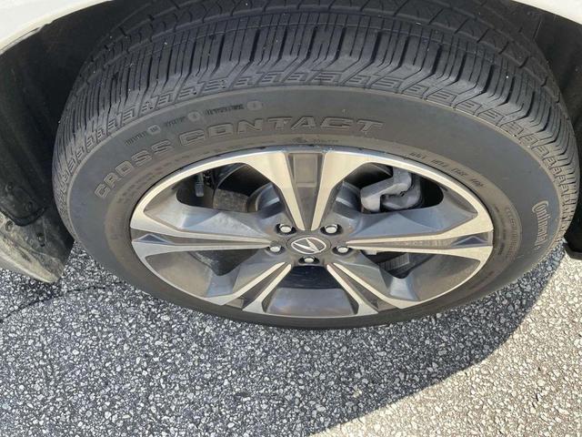 Photo of 2023 Platinum White Pearl Acura RDX