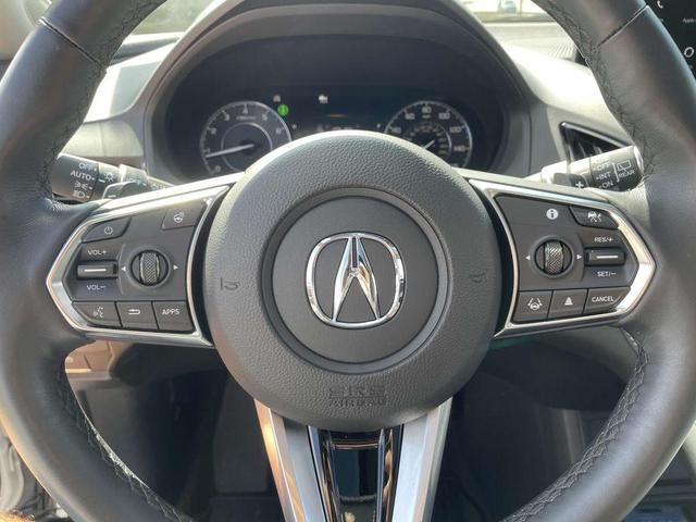 Photo of 2023 Platinum White Pearl Acura RDX