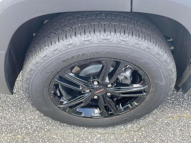 Photo of 2024 Summit White GMC Terrain