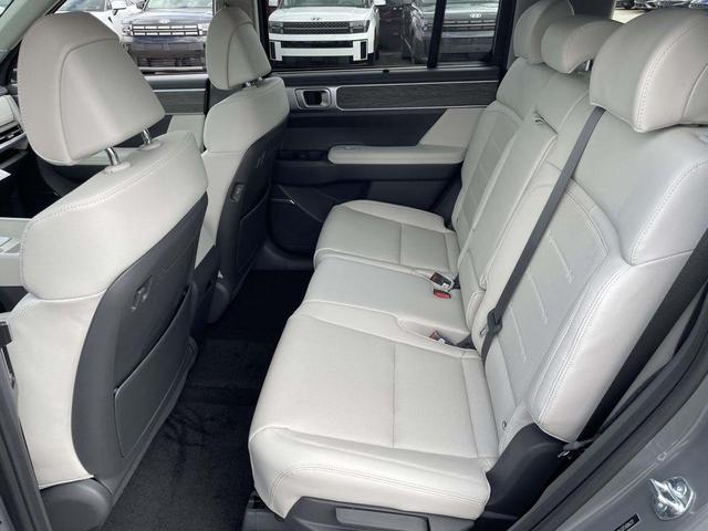 Photo of 2026 Gray Hyundai SANTA FE HEV