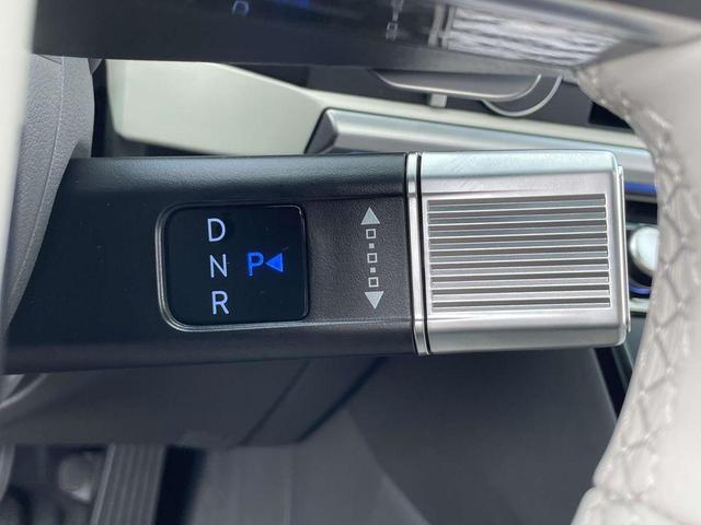 Photo of 2026 Gray Hyundai SANTA FE HEV