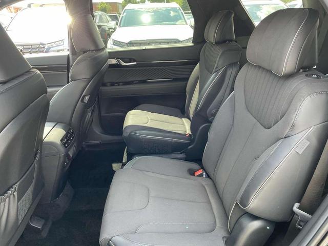 Photo of 2025 Abyss Black Pearl Hyundai PALISADE
