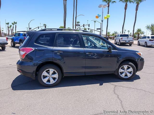 Photo of 2014 Dark Gray Metallic Subaru Forester