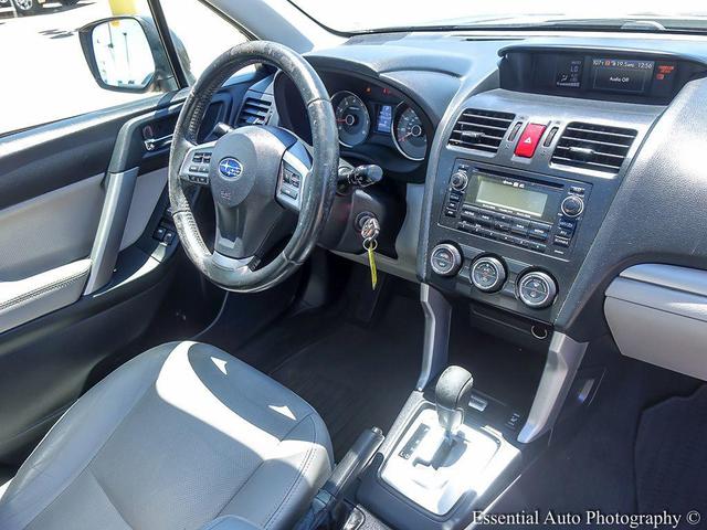 Photo of 2014 Dark Gray Metallic Subaru Forester