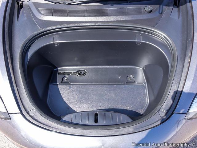 Photo of 2019 GRAY Tesla Model 3