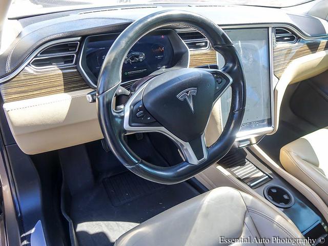 Photo of 2015 Titanium Metallic Tesla Model S