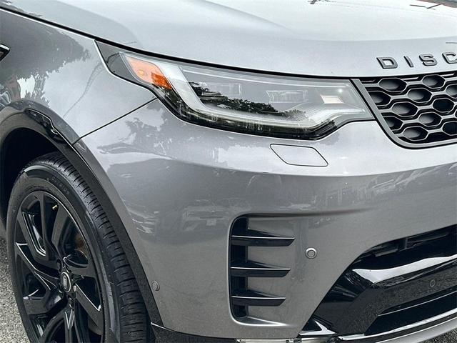 Photo of 2022 Eiger Grey Land Rover Discovery