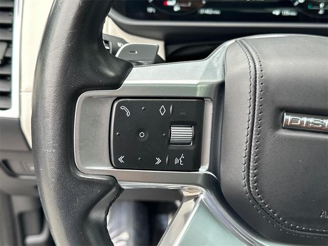 Photo of 2022 Eiger Grey Land Rover Discovery