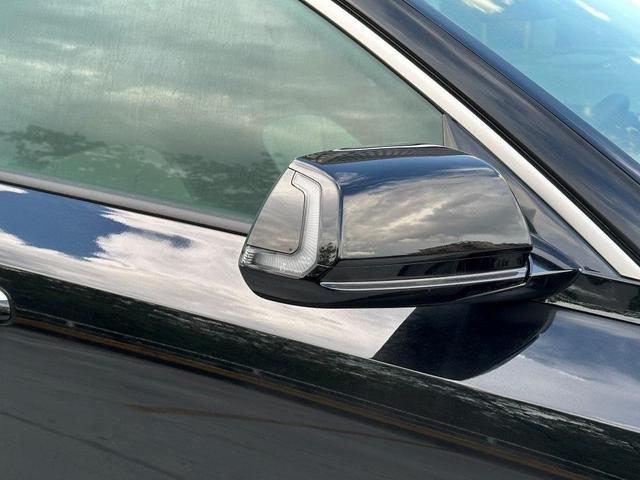 Photo of 2025 Aurora Black Pearl Kia Niro