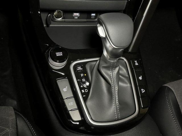 Photo of 2025 Gravity Gray Kia Seltos