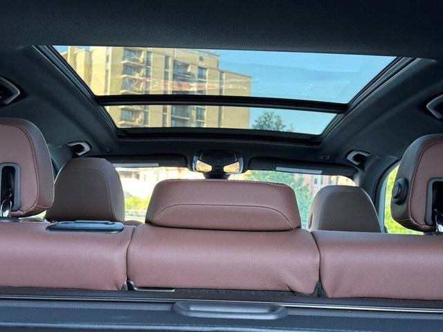 Photo of 2022 Gray Metallic BMW X5