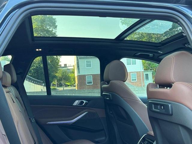 Photo of 2022 Gray Metallic BMW X5