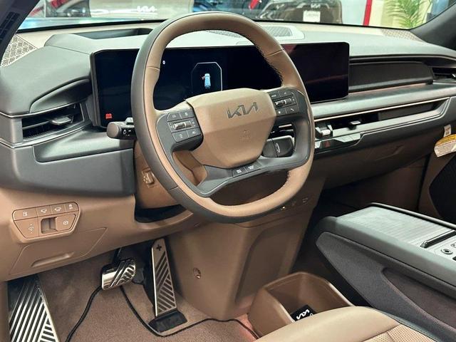Photo of 2026 PMM Kia EV9