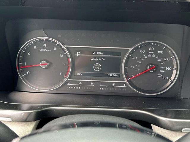 Photo of 2022 Gravity Gray Kia Sorento