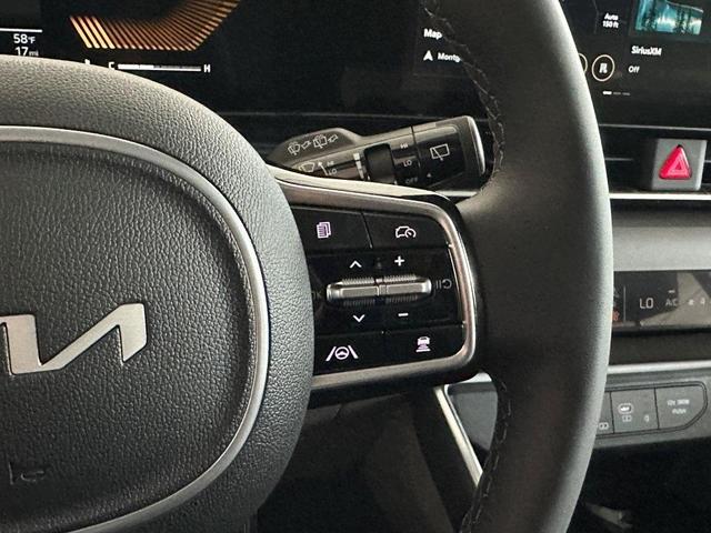 Photo of 2025 Flare Red Kia Carnival