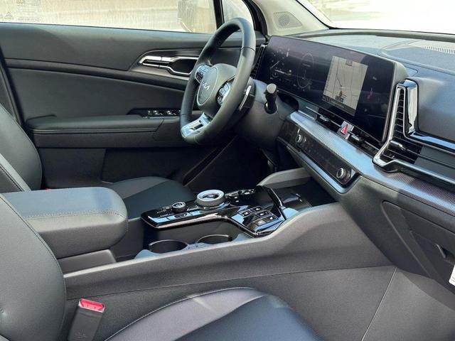 Photo of 2025 Fusion Orange Kia Sportage Hybrid