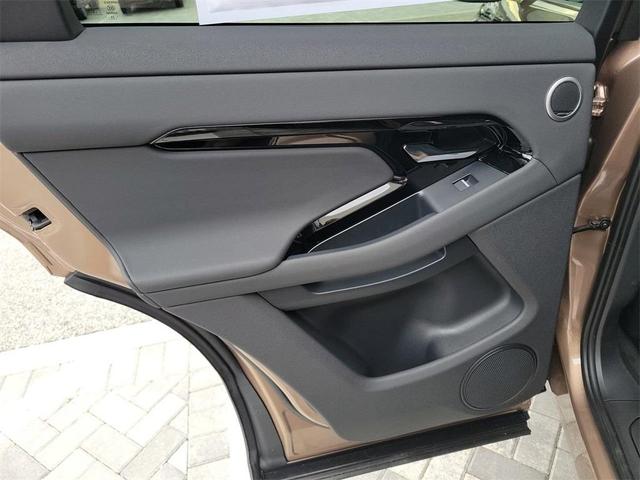 Photo of 2025 Corinthian Bronze Land Rover Range Rover Evoque