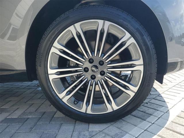 Photo of 2025 Eiger Grey Land Rover Range Rover