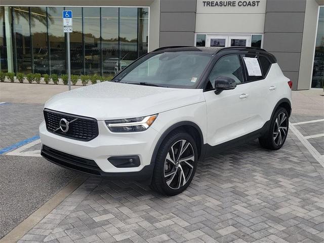 2021 Volvo XC40