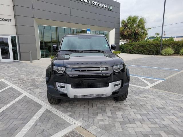 Photo of 2025 Santorini Black Land Rover Defender