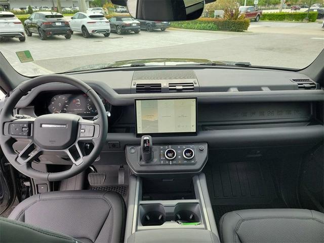 Photo of 2025 Santorini Black Land Rover Defender