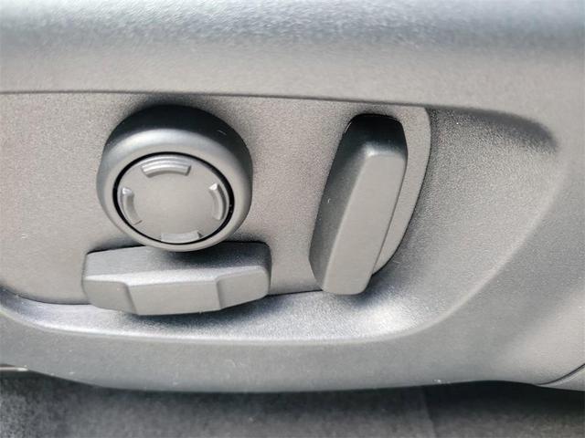 Photo of 2025 Hakuba Silver Land Rover Discovery Sport